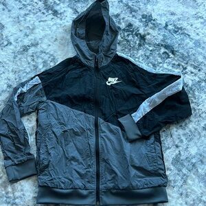 Nike windbreaker jacket
